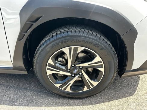 Used 2024 Subaru Crosstrek 2.0i Premium w/ Crosstrek Mirror Package AWD/4WD image 13