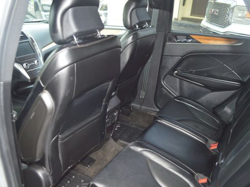 Used 2015 Lincoln MKC AWD w/ Equipment Group 101A Select image 17