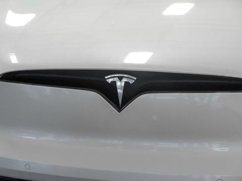 Used 2022 Tesla Model X AWD/4WD image 65