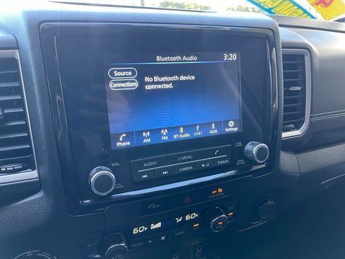 Used 2024 Nissan Frontier SV w/ Hardbody Edition AWD/4WD image 13