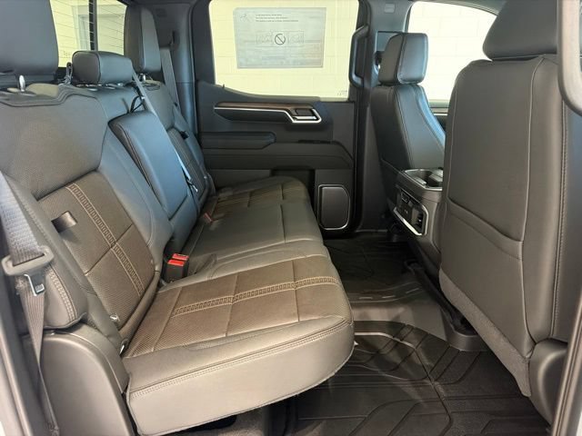 New 2026 Chevrolet Silverado 1500 High Country AWD/4WD image 9