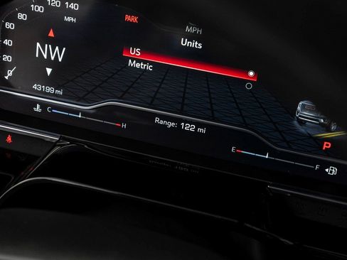 Used 2023 GMC Sierra 1500 Elevation image 18