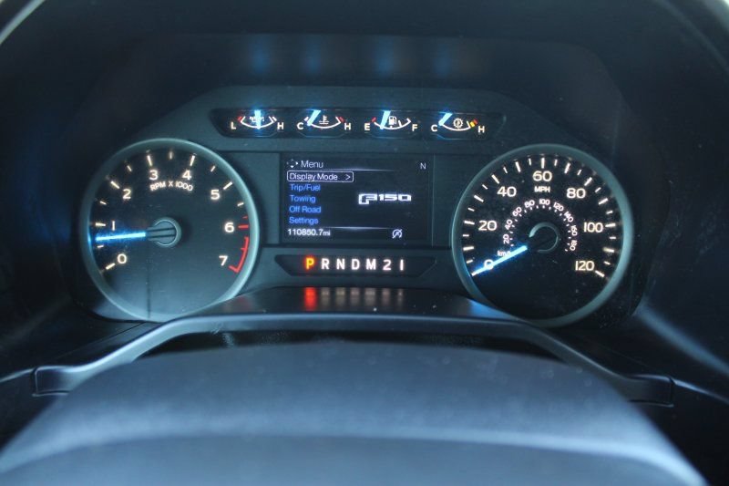 Used 2016 Ford F150 XLT w/ Equipment Group 302A Luxury AWD/4WD image 13