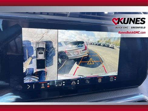 Used 2024 GMC Sierra 2500 Denali AWD/4WD image 32