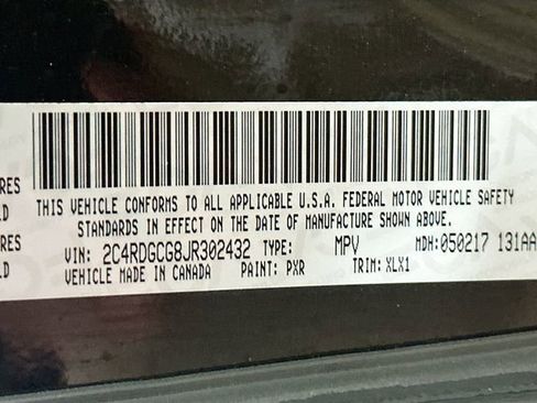 Used 2018 Dodge Grand Caravan SXT image 33