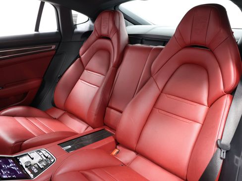 Used 2018 Porsche Panamera 4S Executive w/ Carbon Fiber Interior Package AWD/4WD image 53
