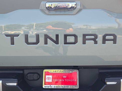 Used 2023 Toyota Tundra Limited w/ TRD Off-Road Package AWD/4WD image 14