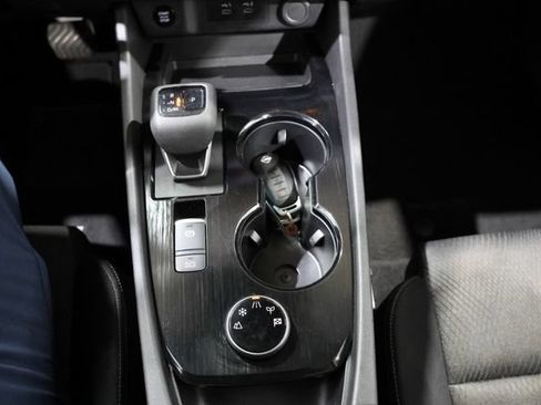 Certified 2024 Nissan Rogue SV AWD/4WD image 24