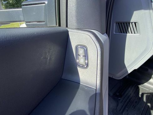 Used 2024 Ford F250 XL w/ XL Chrome Package RWD image 13