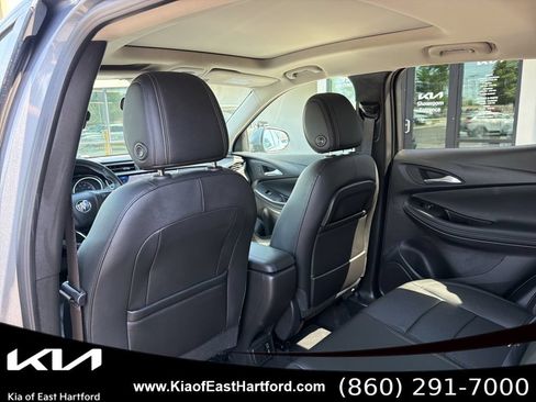 Used 2022 Buick Encore GX Essence w/ Experience Buick Package AWD/4WD image 20