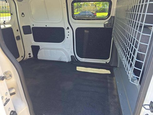 Used 2021 Nissan NV200 SV w/ Sliding Door Glass Package FWD image 21