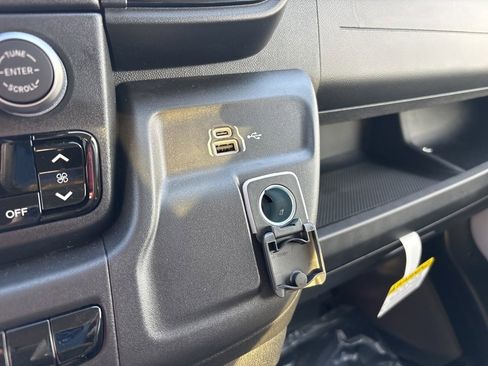 New 2026 RAM ProMaster 2500 w/ Convenience Group image 15