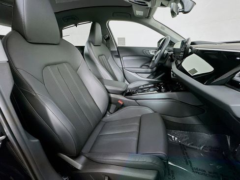 Used 2025 Audi A5 2.0T Premium Plus w/ Premium Plus image 8