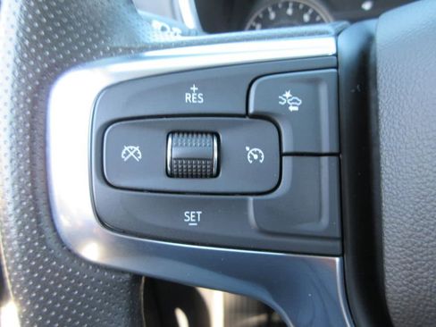 Used 2024 Chevrolet Blazer LT w/ Convenience Package FWD image 24