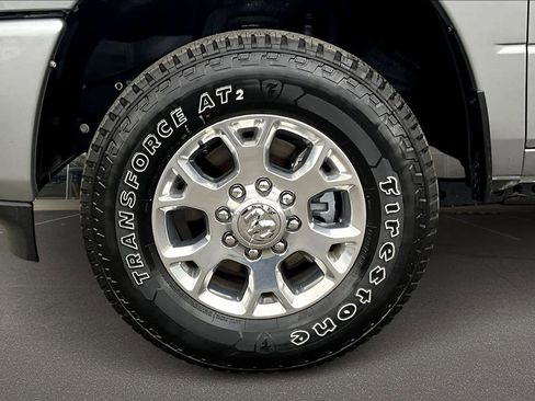 Used 2024 RAM 2500 Laramie w/ Safety Group image 8