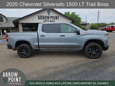 Used 2025 Chevrolet Silverado 1500 LT Trail Boss w/ Protection Package AWD/4WD image 13