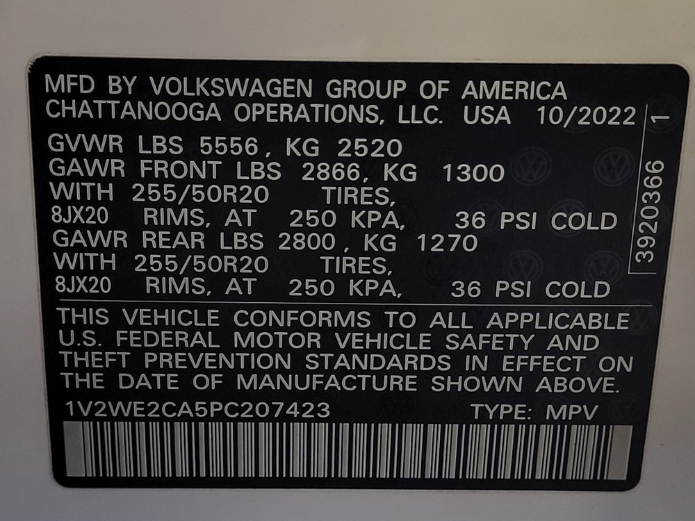 Used 2023 Volkswagen Atlas Cross Sport SE FWD image 33