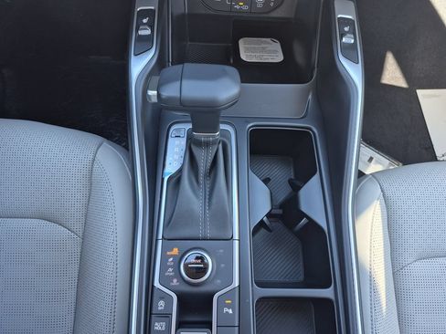 New 2026 Kia Sorento S AWD/4WD image 9