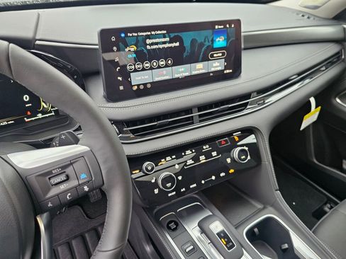 New 2026 INFINITI QX60 Luxe image 31