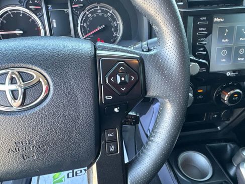 Used 2024 Toyota 4Runner TRD Off-Road AWD/4WD image 17