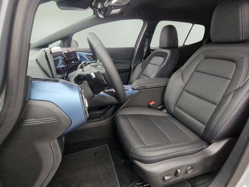 New 2026 Chevrolet Equinox EV LT image 14