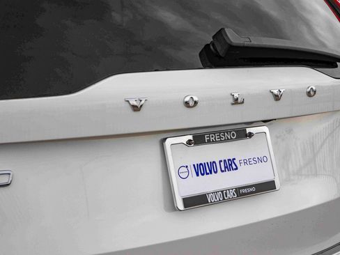 New 2026 Volvo XC90 B6 Ultra w/ Lounge Package AWD/4WD image 12