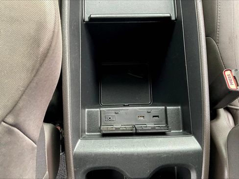 Used 2018 Honda Odyssey LX image 15