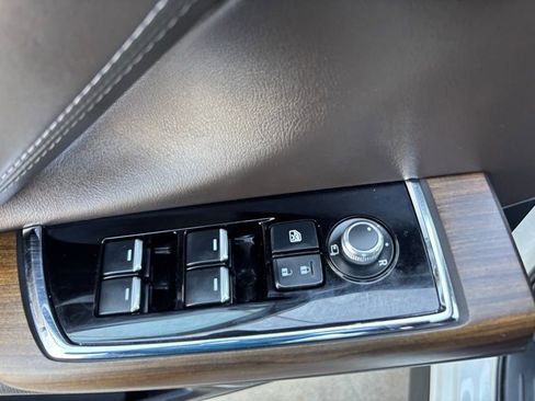 Used 2022 MAZDA CX-9 Signature image 14