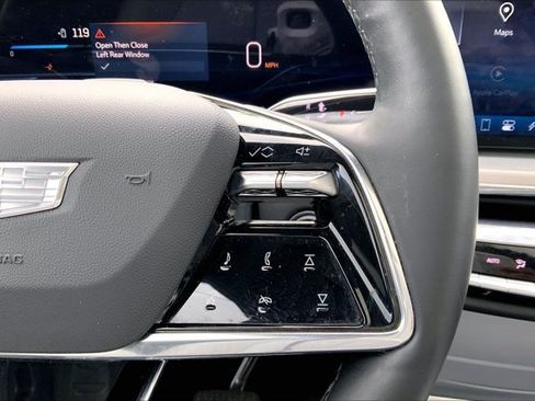 Used 2024 Cadillac Lyriq Luxury AWD/4WD image 19