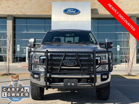 Used 2020 Ford F250 Lariat w/ Tremor Off-Road Package image 2