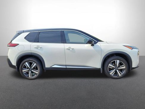 Used 2023 Nissan Rogue SL w/ SL Premium Package FWD image 6