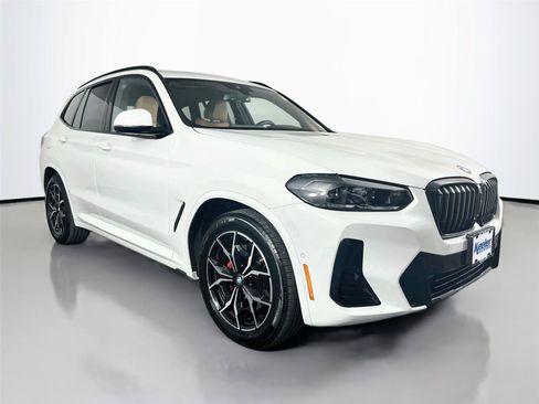 Used 2024 BMW X3 xDrive30i w/ Premium Package w/ZPA AWD/4WD image 8