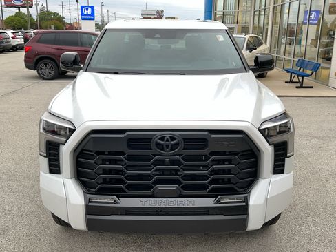 Used 2025 Toyota Tundra Limited w/ TRD Off-Road Package image 4