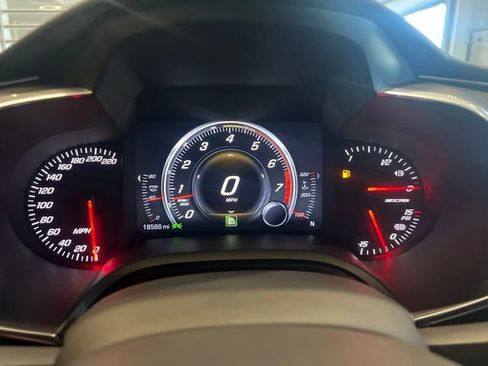 Certified 2015 Chevrolet Corvette Z06 w/ 2LZ Preferred Equipment Group RWD image 18