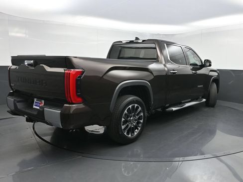 Used 2023 Toyota Tundra Limited w/ Power Package AWD/4WD image 27