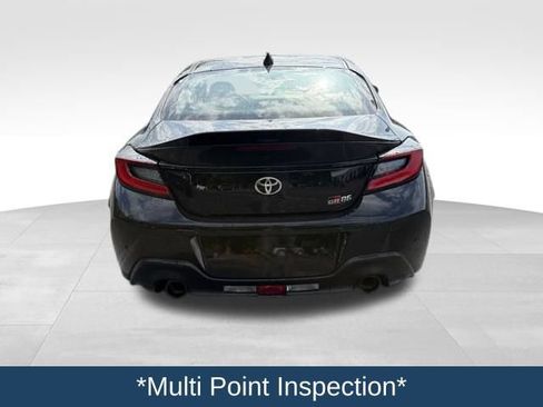 Used 2022 Toyota GR86 Premium w/ ALL Weather Mat Package (TMS) RWD image 9