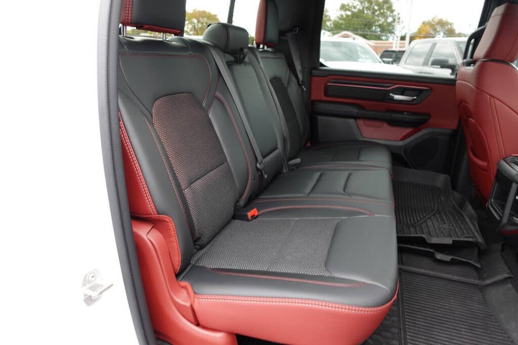 Used 2025 RAM 1500 Rebel AWD/4WD image 27