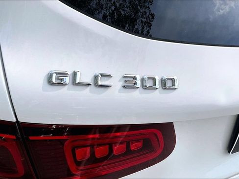 Used 2021 Mercedes-Benz GLC 300 4MATIC w/ AMG Line image 42