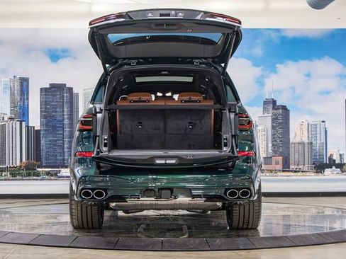 New 2026 BMW ALPINA XB7 AWD/4WD image 12