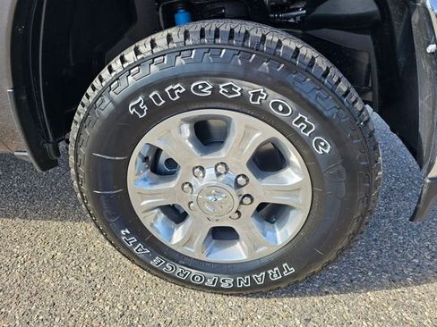 New 2026 RAM 2500 Big Horn AWD/4WD image 5