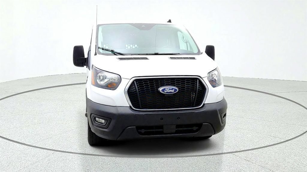 Used 2025 Ford Transit 250 Low Roof w/ Exterior Upgrade Package RWD image 2