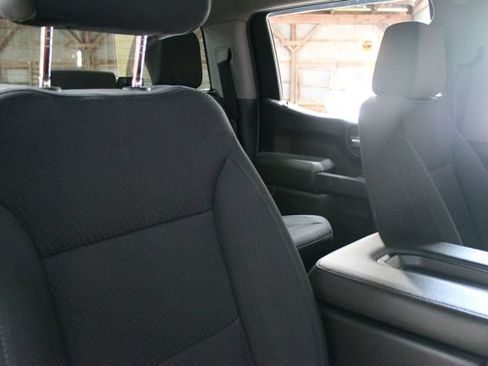 Used 2021 Chevrolet Silverado 1500 Custom AWD/4WD image 11