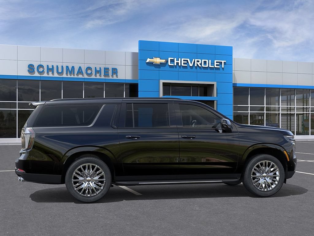 New 2026 Chevrolet Suburban RST w/ Comfort Package AWD/4WD image 5