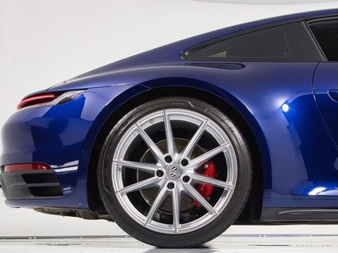 Used 2021 Porsche 911 Carrera S RWD image 14
