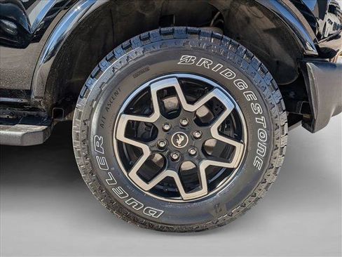 Used 2022 Ford Bronco Outer Banks image 26