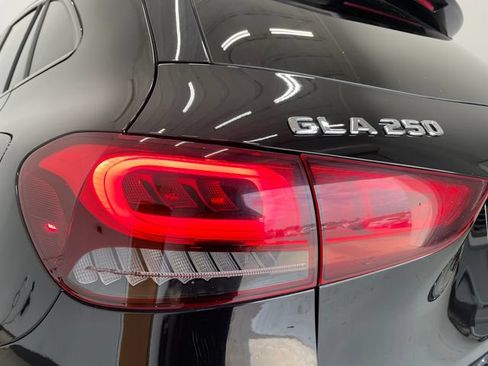 Used 2023 Mercedes-Benz GLA 250 image 33