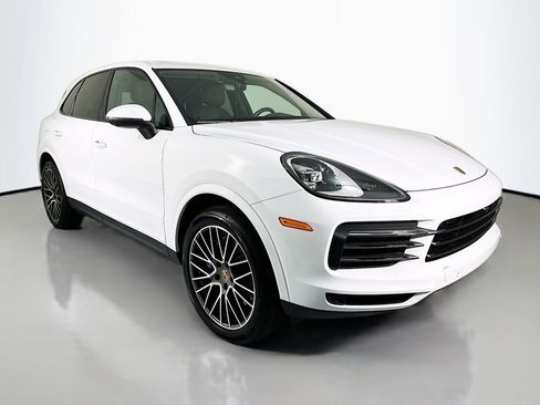 Certified 2022 Porsche Cayenne AWD/4WD image 7