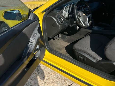 Used 2014 Chevrolet Camaro LT w/ RS Package RWD image 9