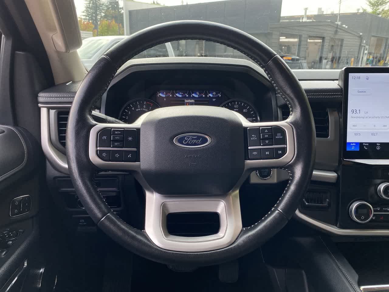 Used 2024 Ford Expedition XLT AWD/4WD image 19
