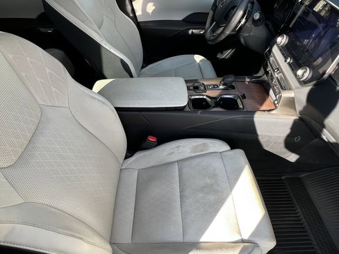 Used 2023 Lexus RX 350 FWD w/ Cold Area Package image 42